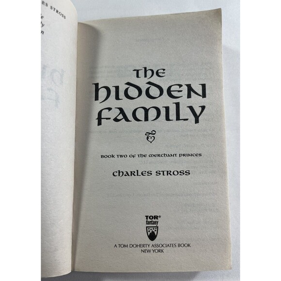 Hidden Family: Book Two of Merchant Princes by Charles Stross 2006 Paperback - Picture 8 of 9
